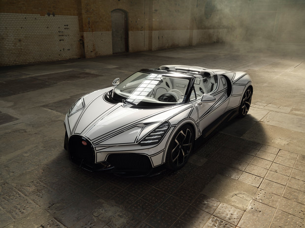 Bugatti predstavio jedinstveni W16 Mistral Bugatti predstavio jedinstveni W16 Mistral