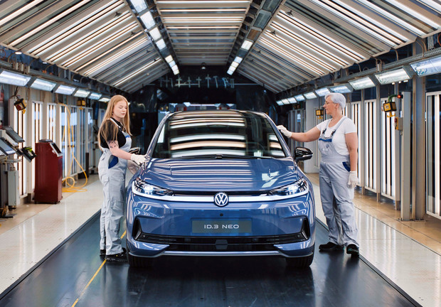 VW smanjuje broj zaposlenih za 50.000 VW smanjuje broj zaposlenih za 50.000