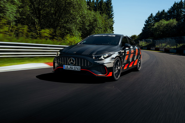 Mercedes-AMG CLA 45 rekorder u klasi na Nürburgringu Mercedes-AMG CLA 45 rekorder u klasi na Nürburgringu