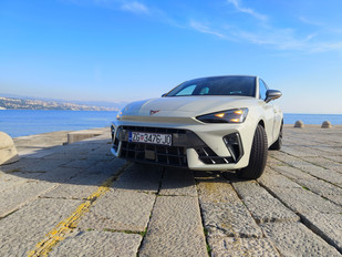 TEST: CUPRA Leon 1.5 eTSI DSG Tribe