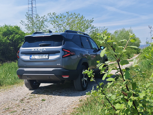 TEST Dacia Bigster Journey hybrid-G 150 4x4 TEST Dacia Bigster Journey hybrid-G 150 4x4